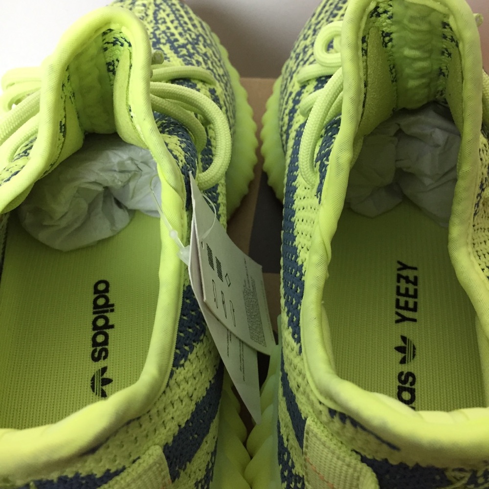SOLD Adidas Yeezy Boost 350 V2 Semi Frozen Yellow - Picture 6 of 8